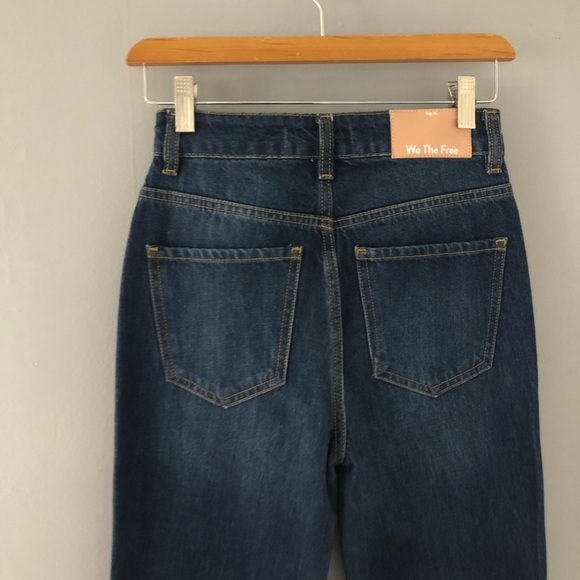 We The Free Straight Leg Frayed Hem Jeans Dark Wash NWOT 24 - Picture 7 of 11